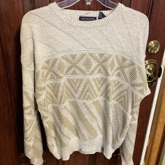 Van Heusen Sweater - Picture 1 of 4